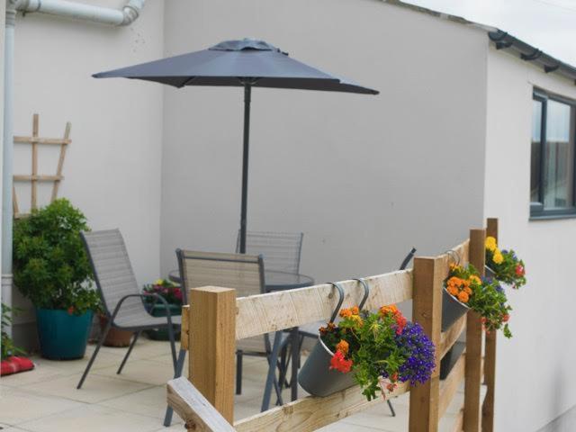 Stunning Modern Apartment In The Cotswolds Chalford Eksteriør bilde