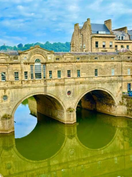 Stunning Modern Apartment In The Cotswolds Chalford Eksteriør bilde